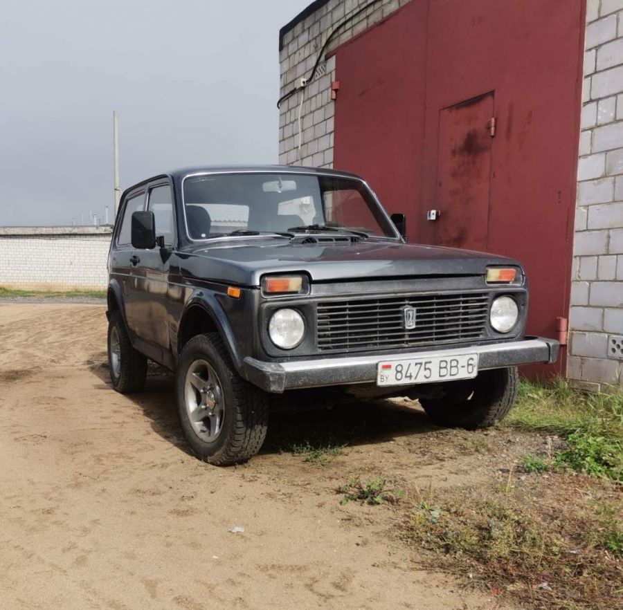 Lada (ВАЗ) 2121 Нива купить в Бобруйске - авто в кредит Лада от 3 500 $