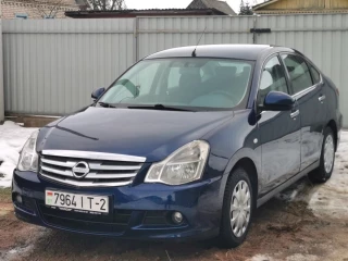 Nissan Almera