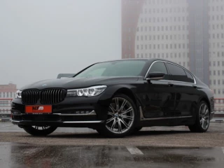 BMW 7 серия