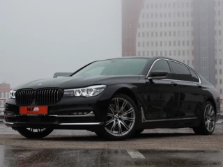 BMW 7 серия