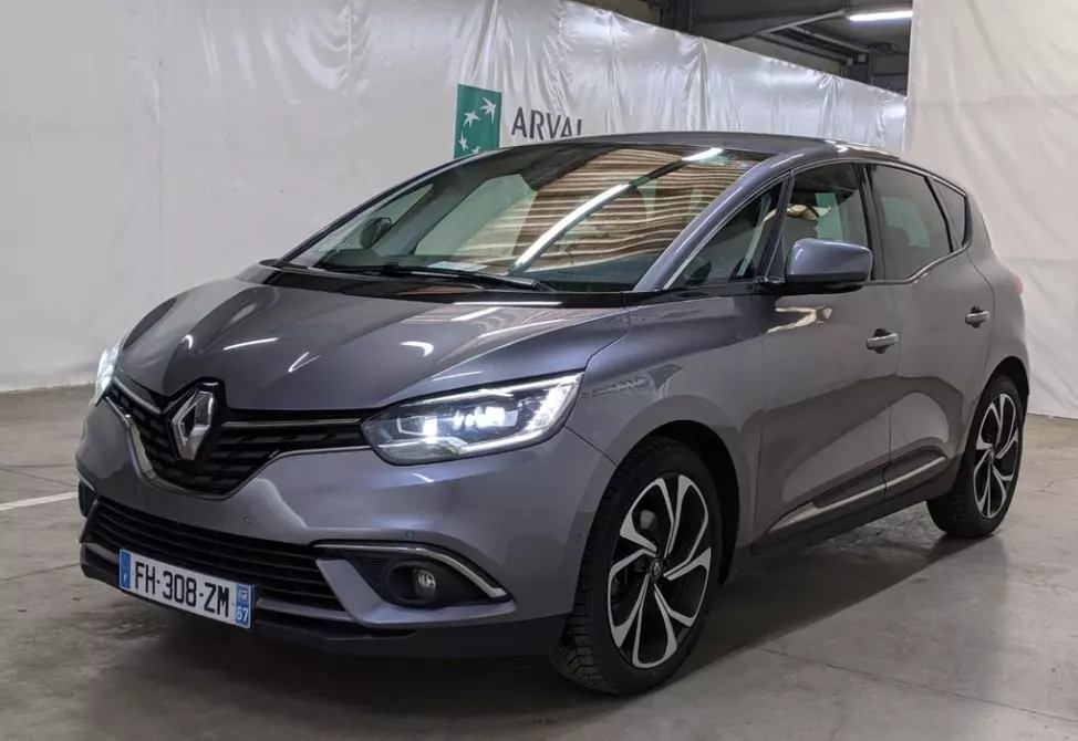 Renault Grand Scenic 2017. Рено Сценик 2017 года. Рено Сценик 2017 года фото. Renault Grand Scenic 2017 тюнинг.