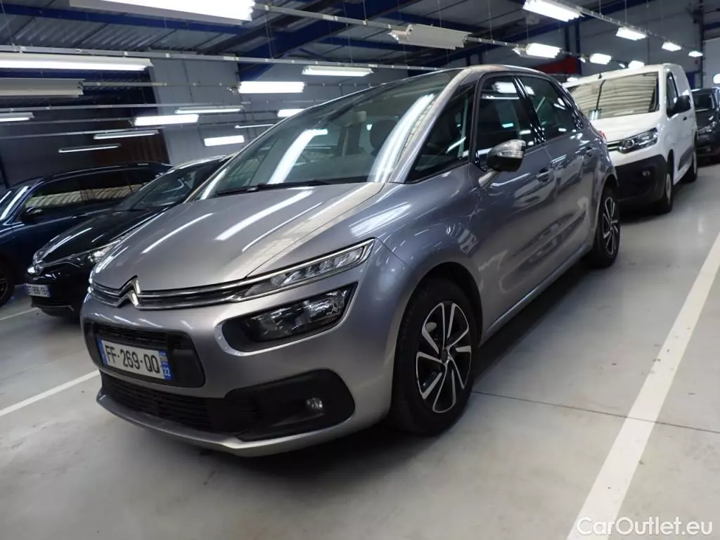 Citroen C4 купить в Минске - авто в кредит Ситроен С4 от 4 533 $