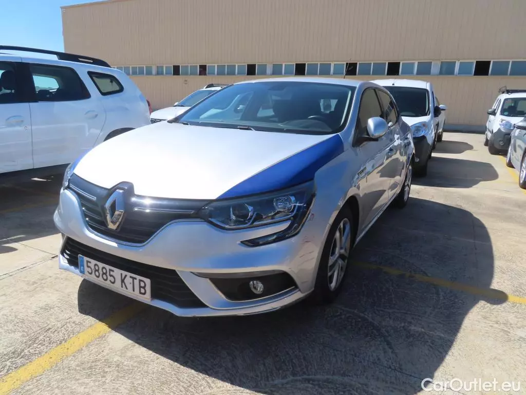 Renault Megane купить в Минске - авто в кредит Рено Меган от 8 338 $