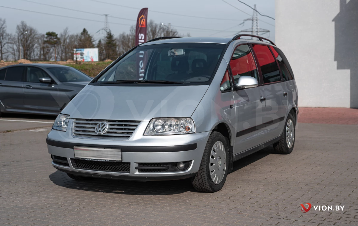 Volkswagen Sharan купить в Минске - авто в кредит Фольксваген Шаран от 7  500 $