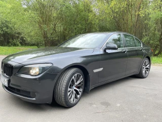 BMW 7 серия