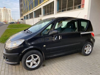 Peugeot 1007